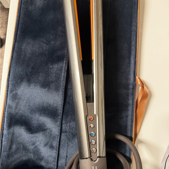 Silver Hair Straightener with Case